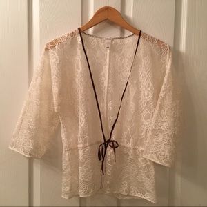 Vintage Old Navy lace kimono